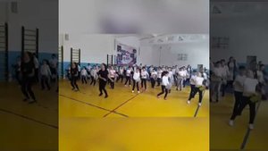 а.Уллуби-Юрт Флешмоб «Ведущие за собой »