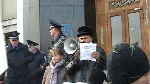 Милиция Одессы за Гитлера,Геббельса и Бандеру, не дала сжечь