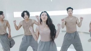 [Mirrored] Maria Hwasa Performance Video