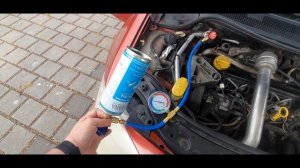 Не холодить кондиціонер рішення...Заправка кондиціонера Renault megane 2 своїми руками за 5 хв...