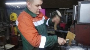 тэст топорика из стали у7.