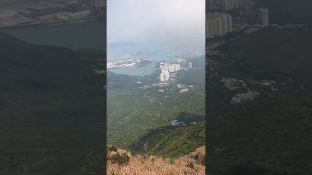 Lantau hiking/ Hong Kong airport view