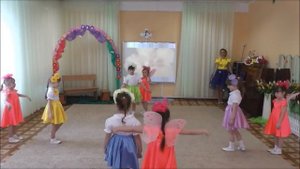 танец цветов и бабочек старшая группа