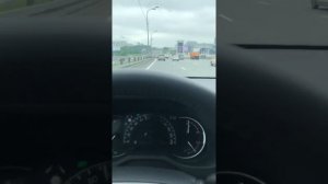 RAV4 2019. Контроль движения в полосе.