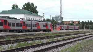 Тепловоз М62 с пригородным поездом Псков – Дно. Прибытие Ласточки