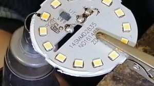 Как правильно перепаять перепаять СМД диод.