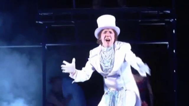 Фрагмент из мюзикла «Дуброffский» Новосибирского музыкального театра смотреть онлайн