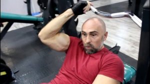 КАК ПРАВИЛЬНО ДЫШАТЬ ВО ВРЕМЯ ТРЕНИРОВКИ С ЖЕЛЕЗОМ? (повтор).