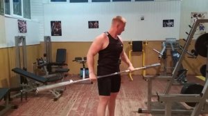 Жим штанги стоя
