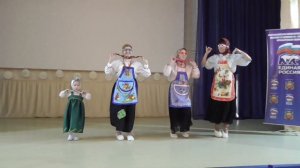 Танец "Современные бабушки" (Детский сад №21)