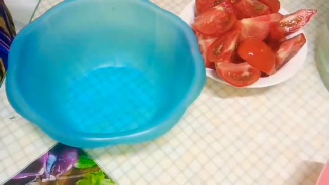 Обалденная закуска к шашлычку! Быстрые малосольные помидоры! Разлетаются в секунды!