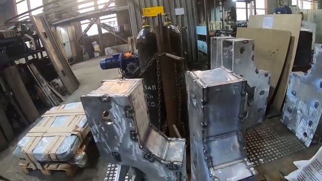 Тестим новый Диктум. Минипогрузчик из Новосибирска. Зашли на завод. Попробовали 10 разных насадок.