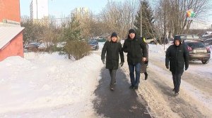 Глава Подольска проверил качество содержания общественных и дворовых территорий и центральных улиц