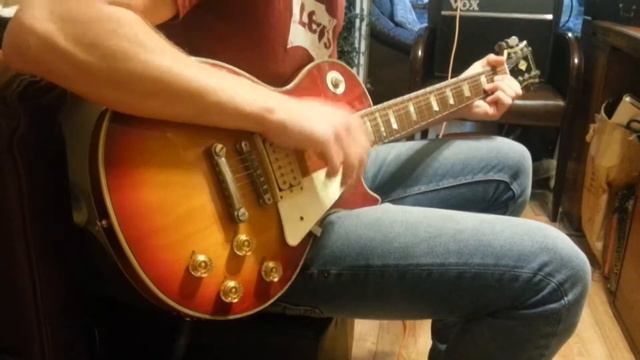 1970's Columbus guitar смотреть онлайн