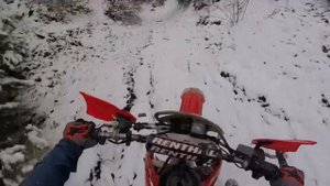 Honda CRF 250 X Dere İnişi