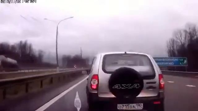 ПОП НА НИВЕ смотреть онлайн