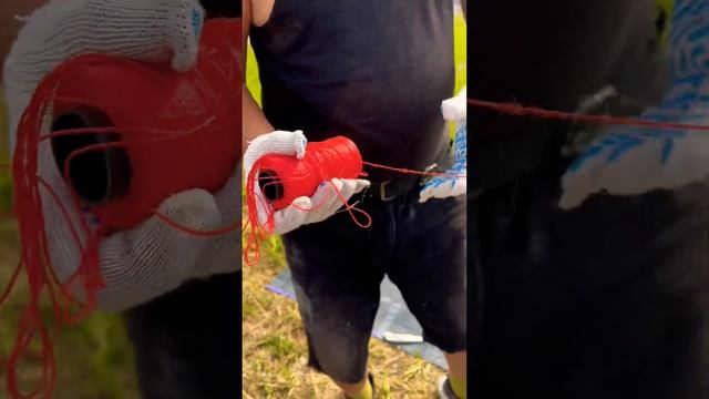 КЛАДКА ПЕРВОГО РЯДА БЛОКОВ  КАК ПОСТРОИТЬ ДОМ СВОИМИ РУКАМИ