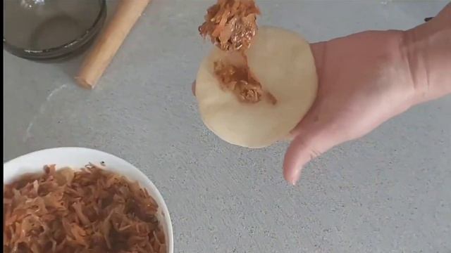 Быстрые ПИРОЖКИ с капустой ? Как у бабушки. смотреть онлайн
