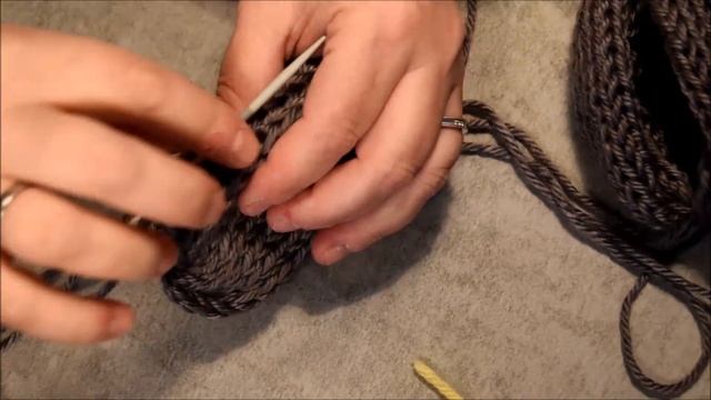 HOW TO MAKE PENGUIN KNITTING MACHINE (ONE MACHINE ONLY) смотреть онлайн