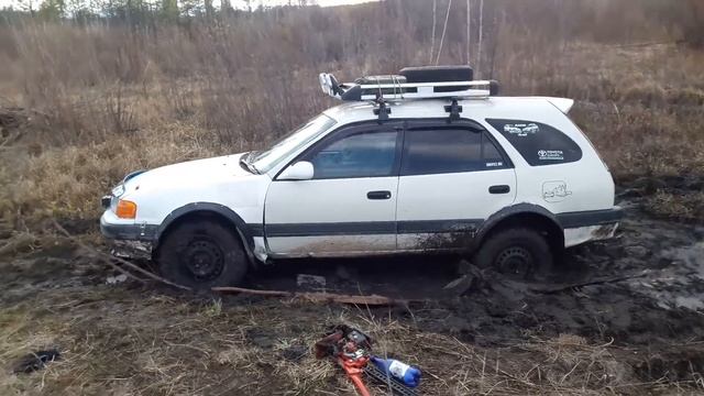 Ford Explorer и Toyota Carib на шинах Comforser CF3000 штурмуют грязь! смотреть онлайн