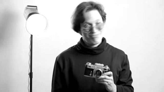 Денис Семёнов. Фотограф. Альтернативная видео-визитка. смотреть онлайн