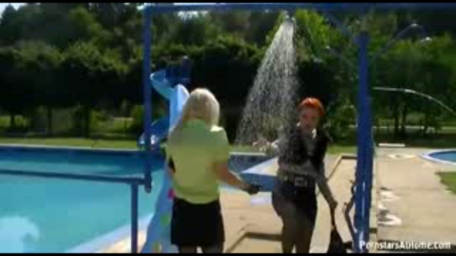 Секретарши отдыхают смотреть онлайн