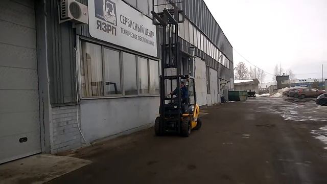 Komatsu FD25T-17. 2012 г.в. Наработка 9000 моточасов
