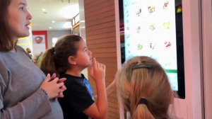 В КЛИНИКЕ , ЛЕЧЕНИЕ ЗУБОВ ВО СНЕ. ОЗ МОЛЛ, ОПЯТЬ ЗАШЛИ ПОЕСТЬ ) КУПИЛИ ПРОДУКТЫ ПОДЕШЕВЛЕ. 1.11.23.