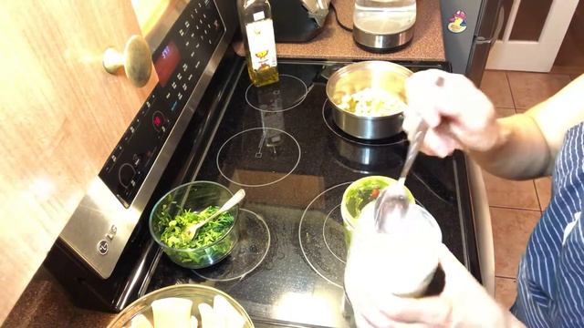 СОУС ИЗ АВОКАДО И МИНДАЛЕМ Готовлю в кастрюле I COOK. смотреть онлайн