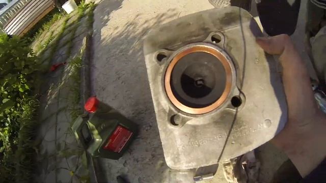 ИЖ ЮПИТЕР 5: РЕМОНТ. ЧАСТЬ 2. КОЛЬЦО ПОД ГОЛОВКУ И ПРОВЕРКА СЦЕПЛЕНИЯ смотреть онлайн