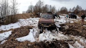 Зачем нужен JEEP если есть УАЗ и НИВА? Люди топят свои машины