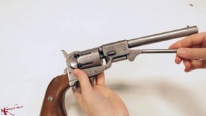 Пистолет Colt Navy