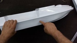 Новый корпус прикормочного кораблика на 2 бункера.