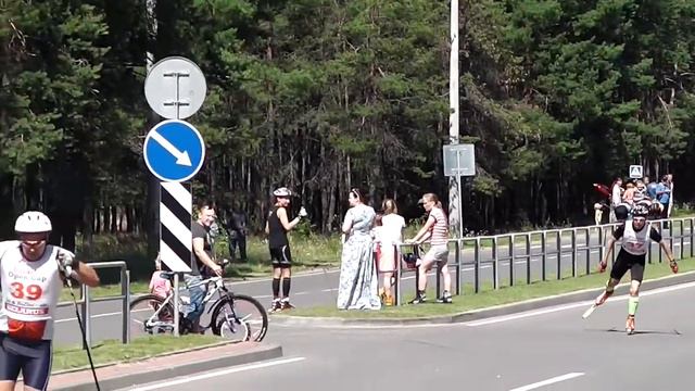 Гонка на лыжероллерах, посвящённая Дню пожарной службы. смотреть онлайн