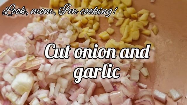 Hake with Bacon?Spinach  LentilsХек в беконе?Шпинат с чечевицей