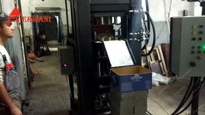 Пресс для технопланктона, макухи. ERMANI BRICKET hiper-40AT