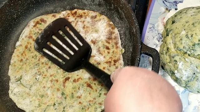 Минутная Вкуснота на Завтрак Обед и Ужин Картофельные Лепёшки с Зеленью смотреть онлайн