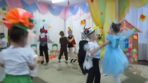 Полька с хлопками.