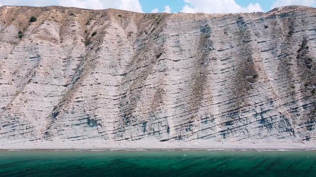 Анапа (Супсех). Дикий пляж рядом со спуском 800 ступеней смотреть онлайн