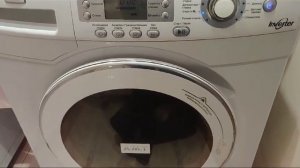 Стиральная машина Haier HW60-B1086 стучит
