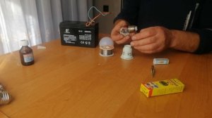 Как просто и быстро сделать аварийную лампочку на 12 вольт