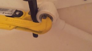 Как выкрутить эксцентрик на смесителе