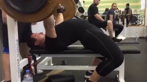 Жим лежа 132,5 кг на 5 раз. Собственный вес 95 кг