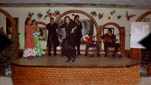 Erjuaquini cantando por SOLEÄ Al Toque: Fernando Moreno 1979 (hace 30 años) 6'16 Mins смотреть онлайн