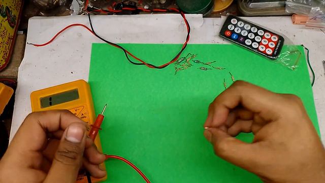 Resistor को series or parallel मे जोरने पर क्या होगा/Resistor series and parallel connection🤔🤔 смотреть онлайн