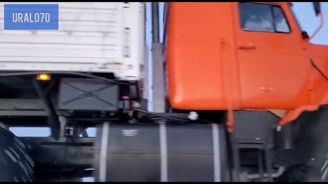 Полярник часть 2, бороздит просторы Якутии! Вездеход на шасси Урал 4320 Видео отчёт от заказчика.