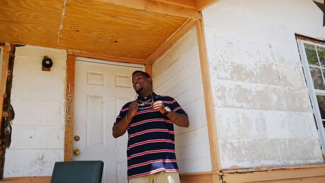 "Talk My S**t" J Cruse x Bishop Tha Menace (Official Visual) смотреть онлайн