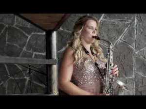 C A T H E R I N E S A X