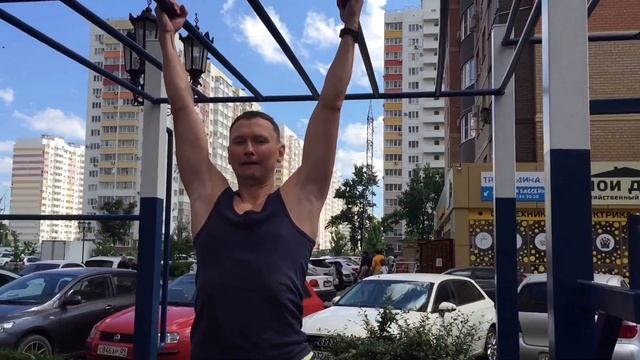 Тренировка Дочки с Парой На Спортивной Площадке. ЖК "Губернский" Краснодар