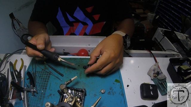 Hướng dẫn thay pin Huawei Freebuds Pro - Replacement Battery смотреть онлайн